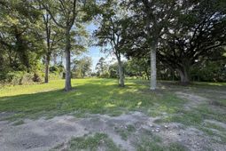 1327 Half Moon Ct. photo 4