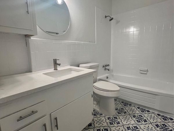 6005 Cameron RD, Unit A, Austin, TX 78723
