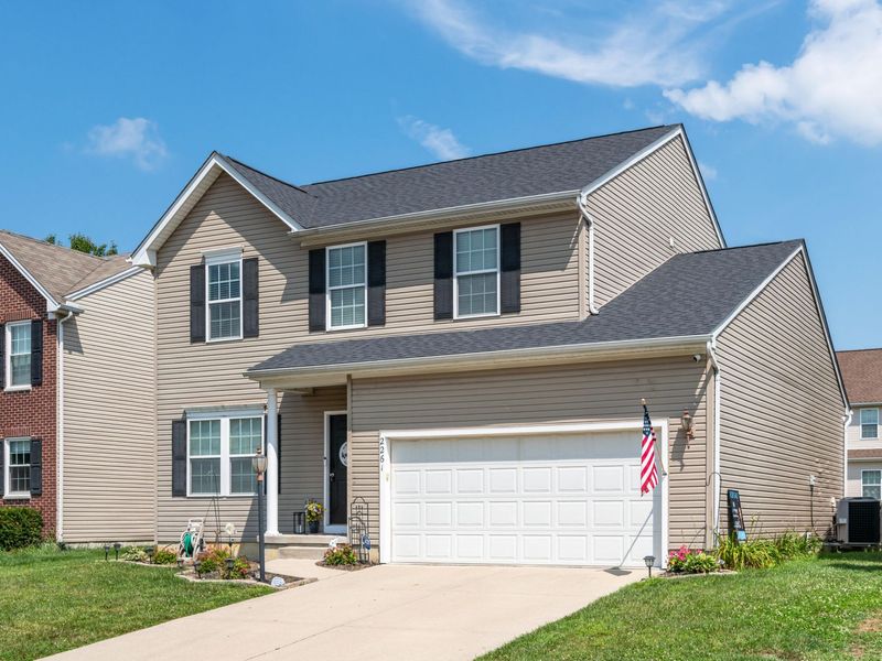 2261 E Girard Lane, Troy, OH 45373 Photo 2