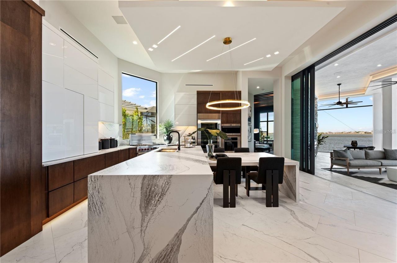 800 Blue Shell Loop, Sarasota, FL 34240 Photo