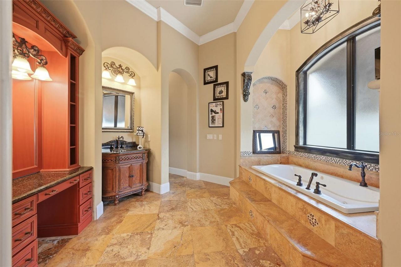 9679 Westover Roberts Rd, Windermere, FL 34786 Photo