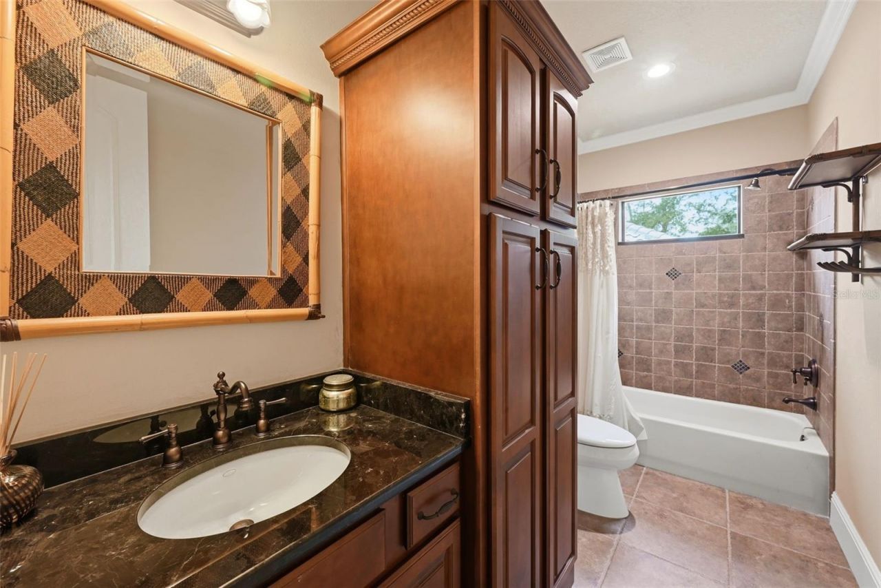 9679 Westover Roberts Rd, Windermere, FL 34786 Photo