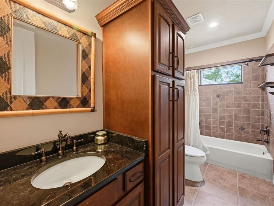 Property Image 59