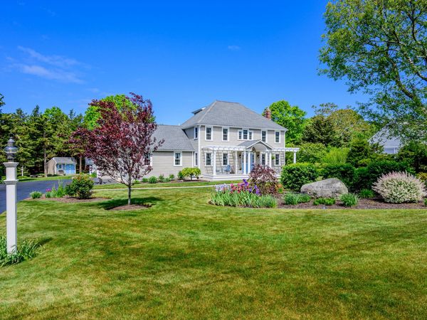 91 Williston Road, Sagamore Beach, MA 02562