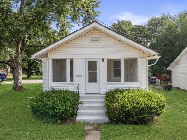 2010 Ohio Avenue , Anderson, IN 46016