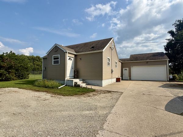 25103 Prophet Road , Rock Falls, IL 61071