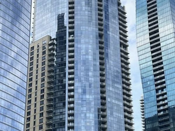 420 E WATERSIDE Drive, Unit 1410, Chicago, IL 60601