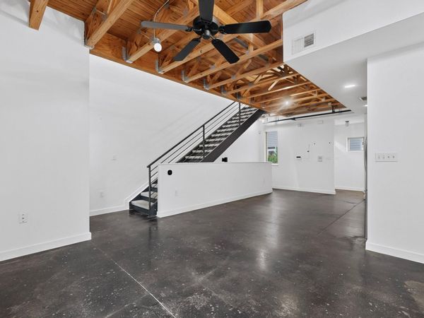 1601 E 5th ST, Unit 211, Austin, TX 78702