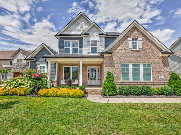 5638 Eaglemont Dr, Murfreesboro, TN 37129