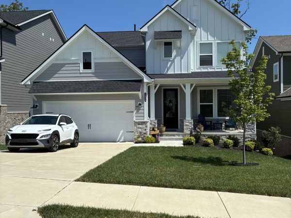 1086 Callaway Dr , Lebanon, TN 37087
