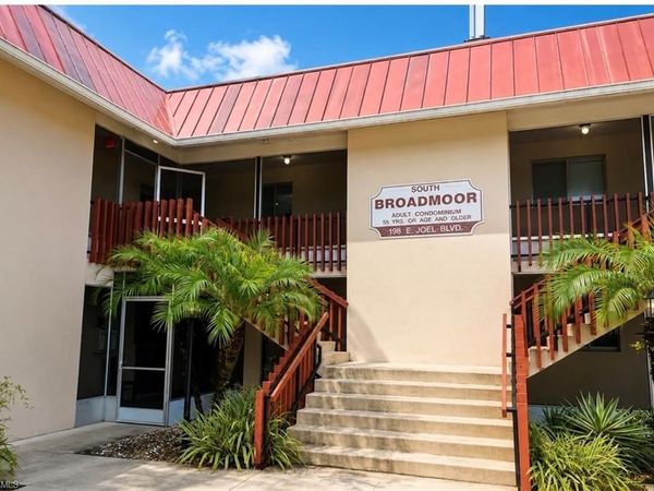 198 Joel BLVD, Unit 6, LEHIGH ACRES, FL 33936