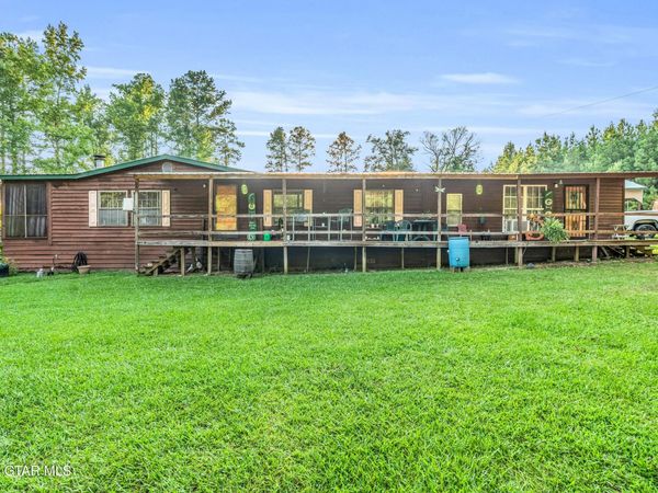 2943 Attala Road 2114, McCool, MS 39108