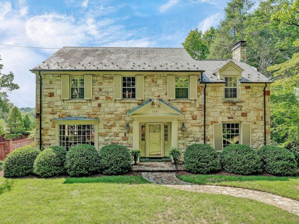 2421 Cornwallis AVE SE, Roanoke, VA 24014