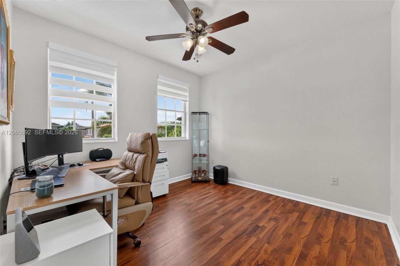 1051 SW 144th Pl, Miami, FL 33184 Photo