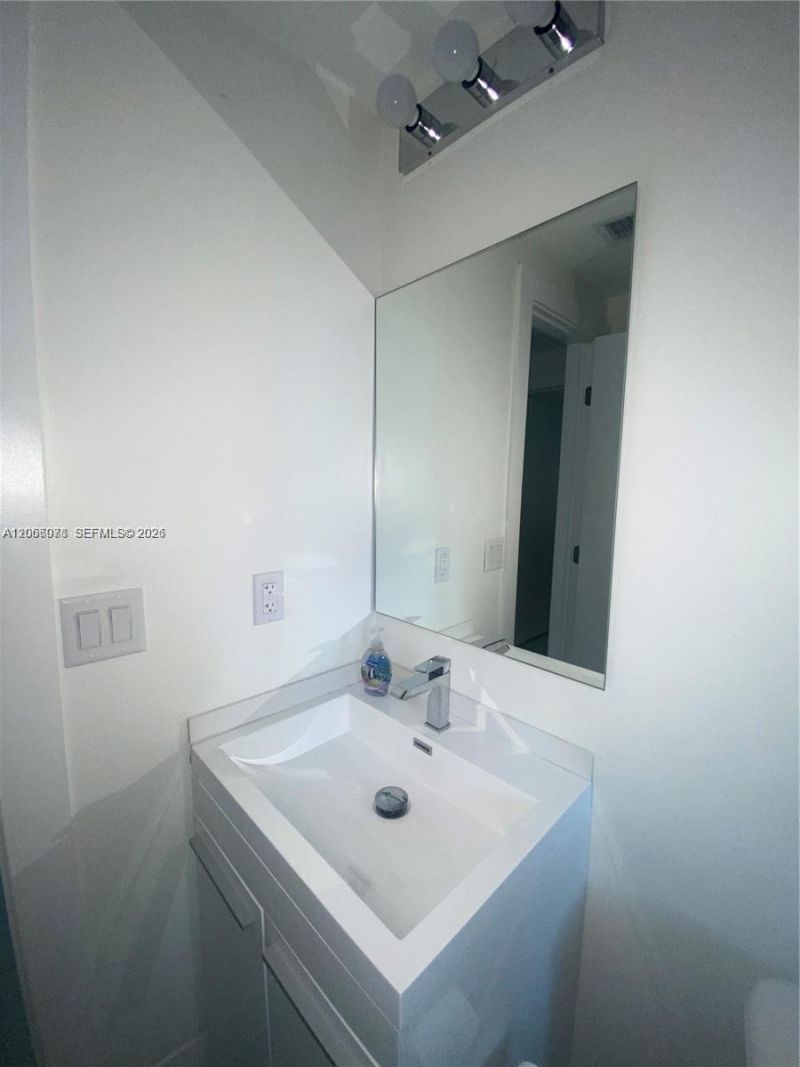 1765 Normandy Dr, Miami Beach, FL 33141 Photo