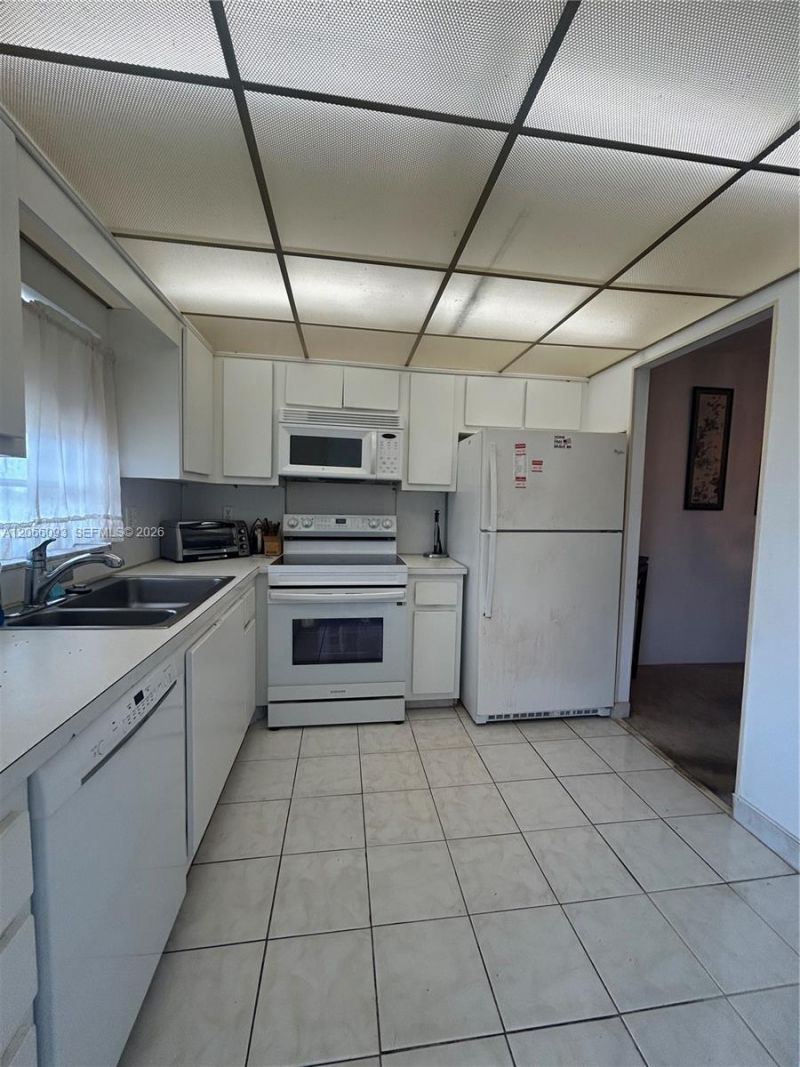 5300 Washington St, Unit U503, Hollywood, FL 33021 Photo