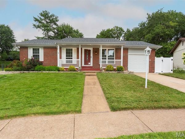 728 Stonesign Drive , Fenton, MO 63026