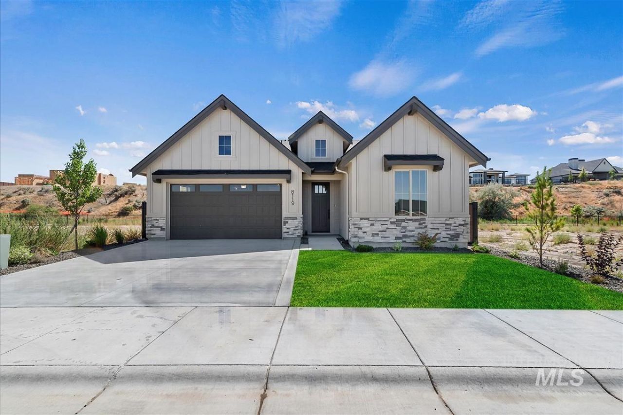 6733 E Emma Ct, Eagle, ID 83629 Main Photo