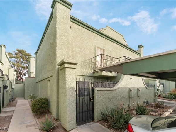 7084 BURCOT Avenue, Unit J21, Las Vegas, NV 89156