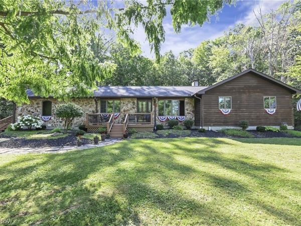 13106 N Boone Road , Columbia Station, OH 44028