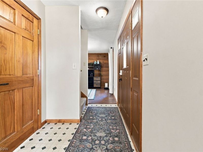 1399 Birchview Drive, Vermilion, OH 44089 Photo 6