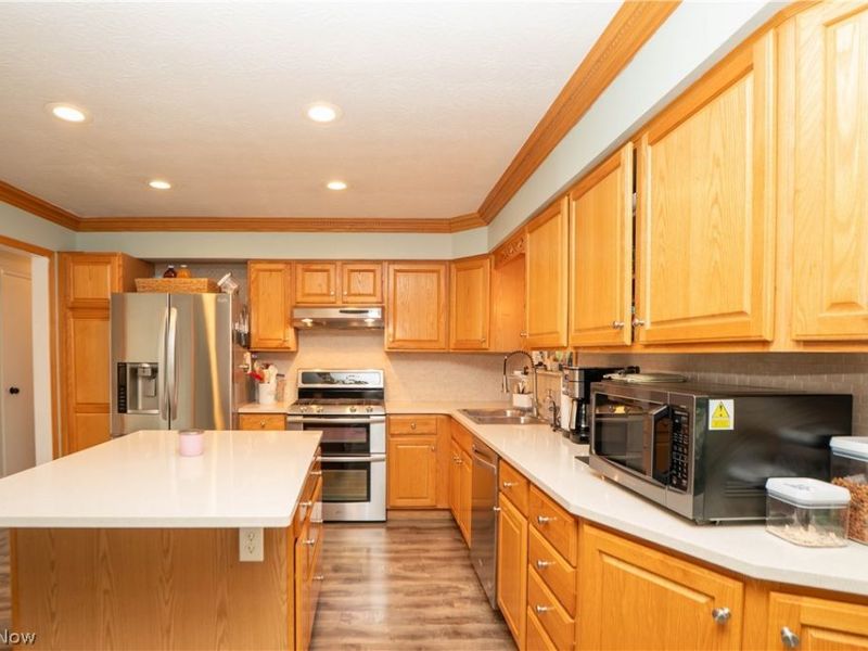 374 Woodlawn Reserve Road, Akron, OH 44305 Photo 14