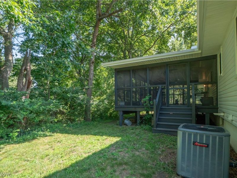 374 Woodlawn Reserve Road, Akron, OH 44305 Photo 41