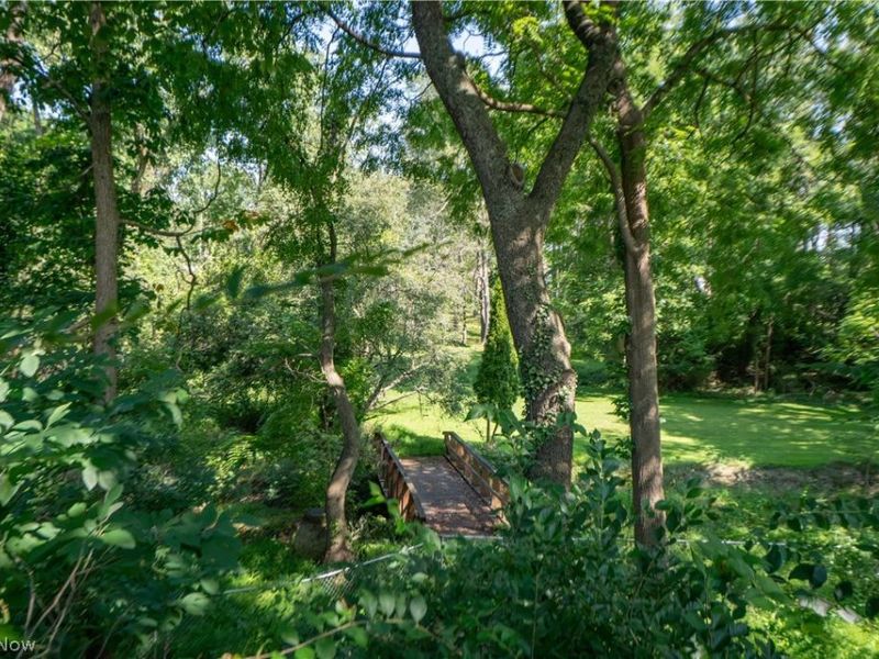 374 Woodlawn Reserve Road, Akron, OH 44305 Photo 44