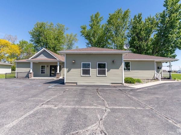 102 N Park Drive, Columbia City, IN 46725