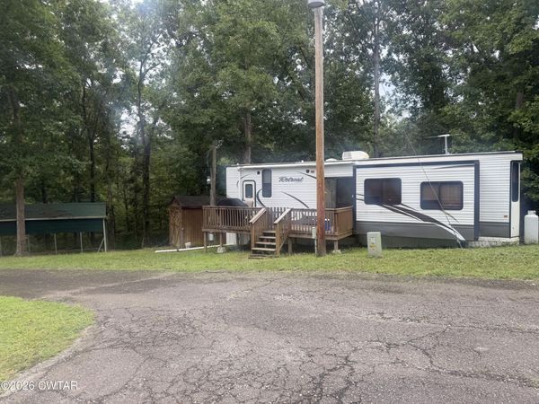305 Wilson Cemetery Road , Big Sandy, TN 38221
