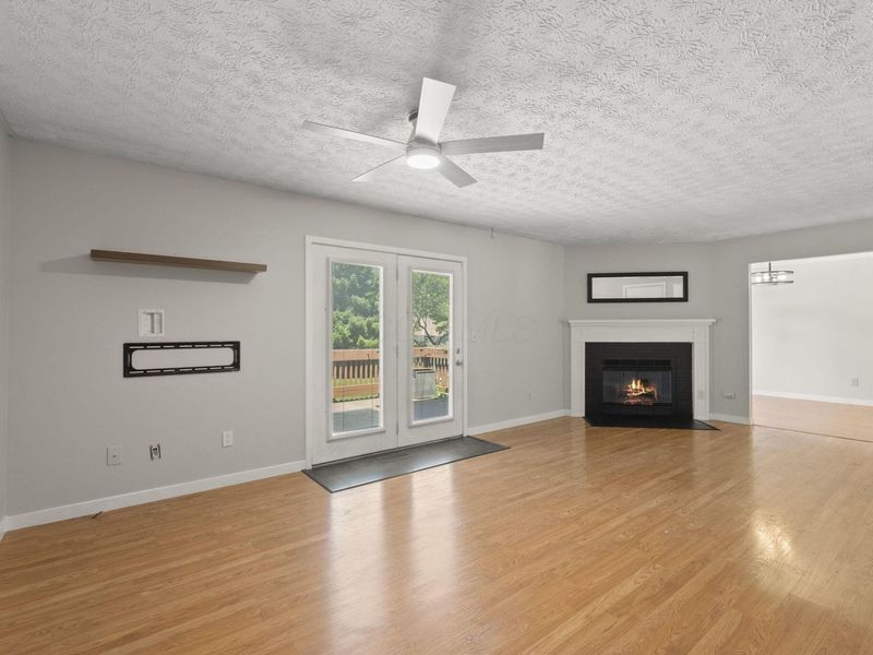 3368 La Coste Lane, Columbus, OH 43228 Photo 13