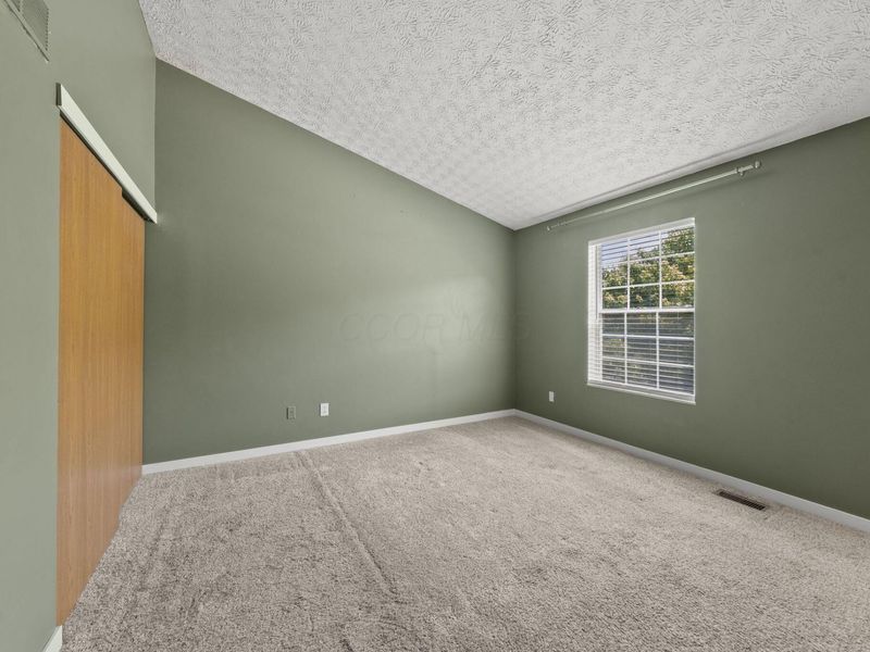 3368 La Coste Lane, Columbus, OH 43228 Photo 20