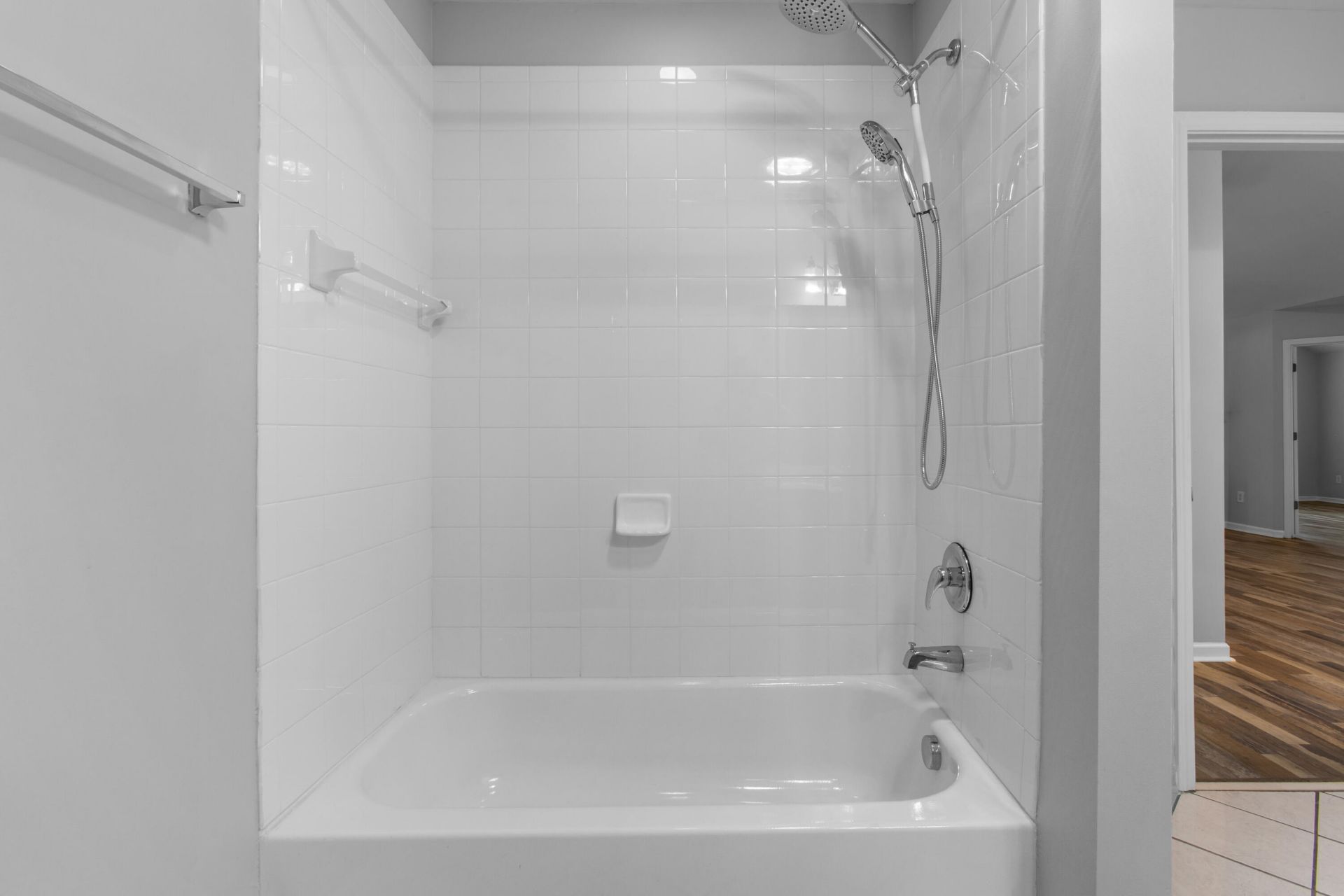8800 Dorchester Road Photo 28