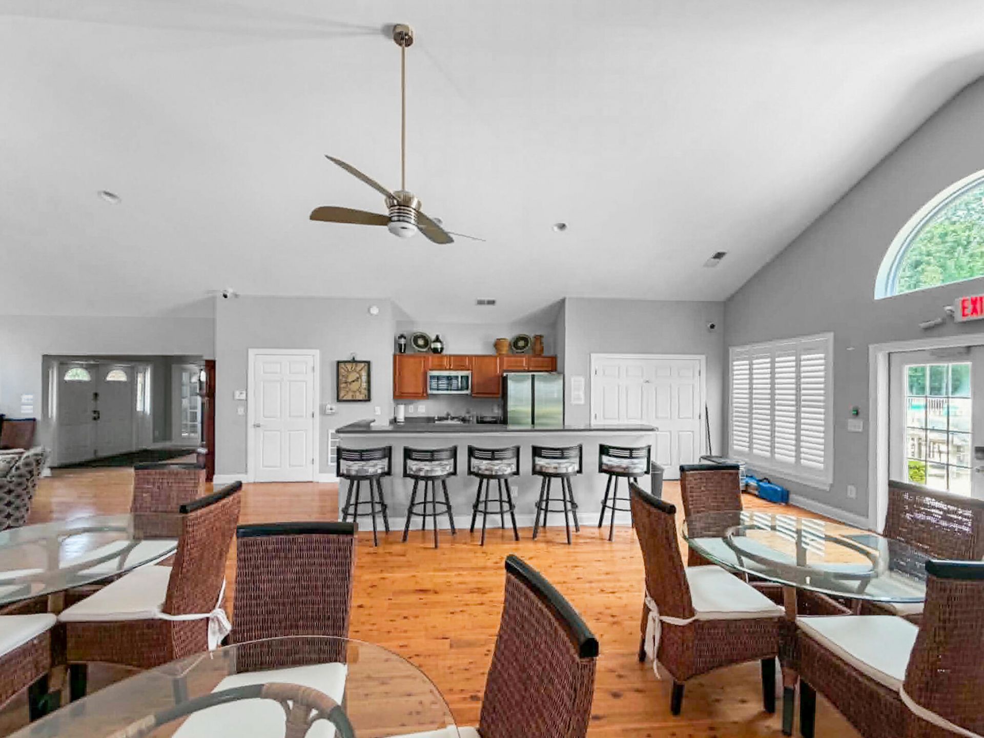 8800 Dorchester Road Photo 43