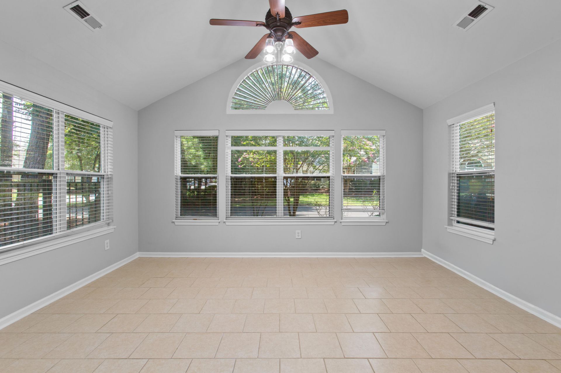 8800 Dorchester Road Photo 5