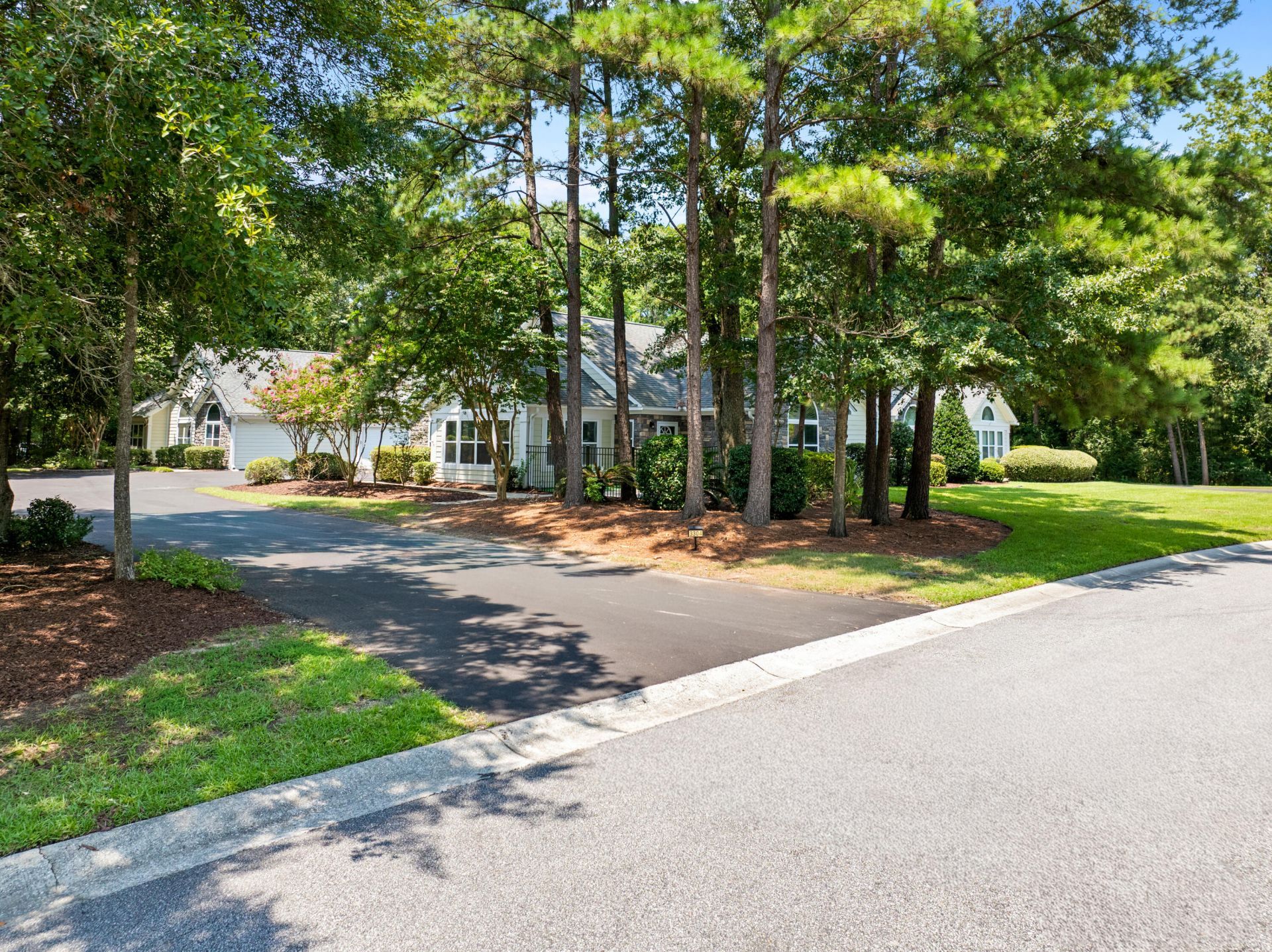 8800 Dorchester Road Photo 52