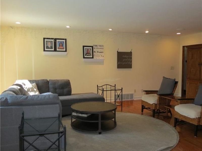 1033 E Parkwood Street, Sidney, OH 45365 Photo 6