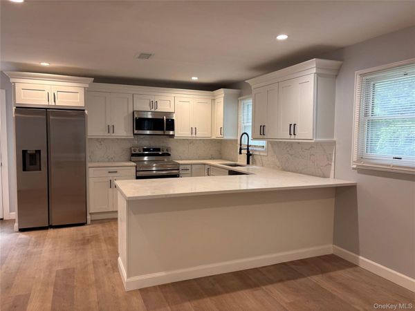29 Main Avenue, Centereach, NY 11720