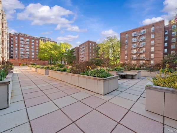 517 Riverdale , Unit 4D, Yonkers, NY 10705