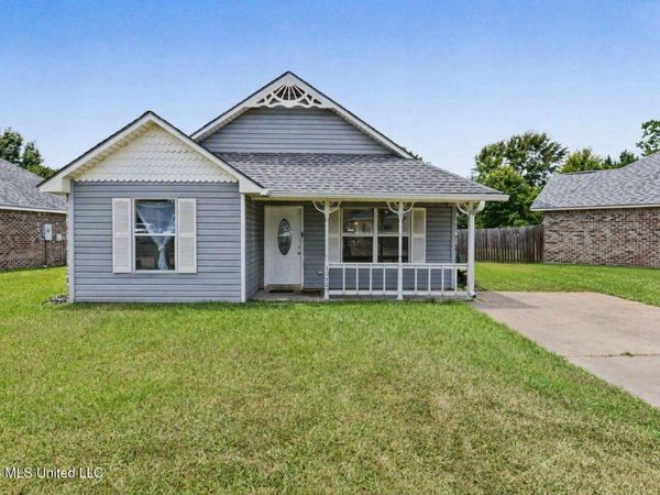 10307 Cottage Court, D'Iberville, MS 39540