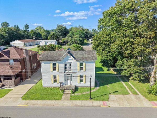 106 E Main Street, Buckhannon, WV 26201