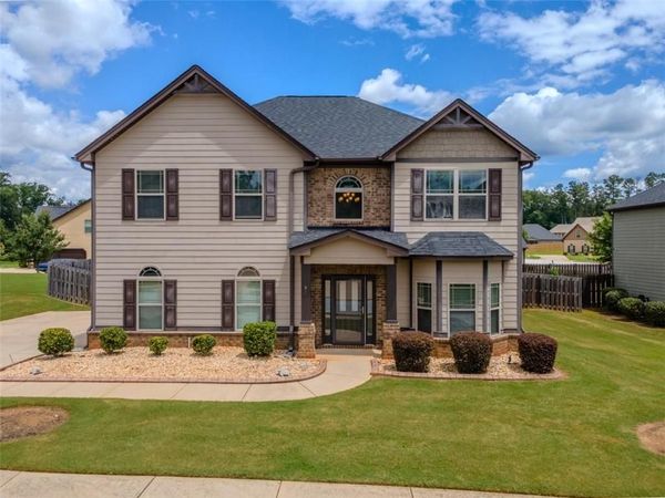 45 Streamside Drive , Covington, GA 30016