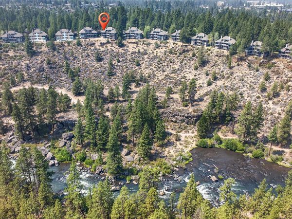 19717 SW Mount Bachelor Drive, Unit 323, Bend, OR 97702