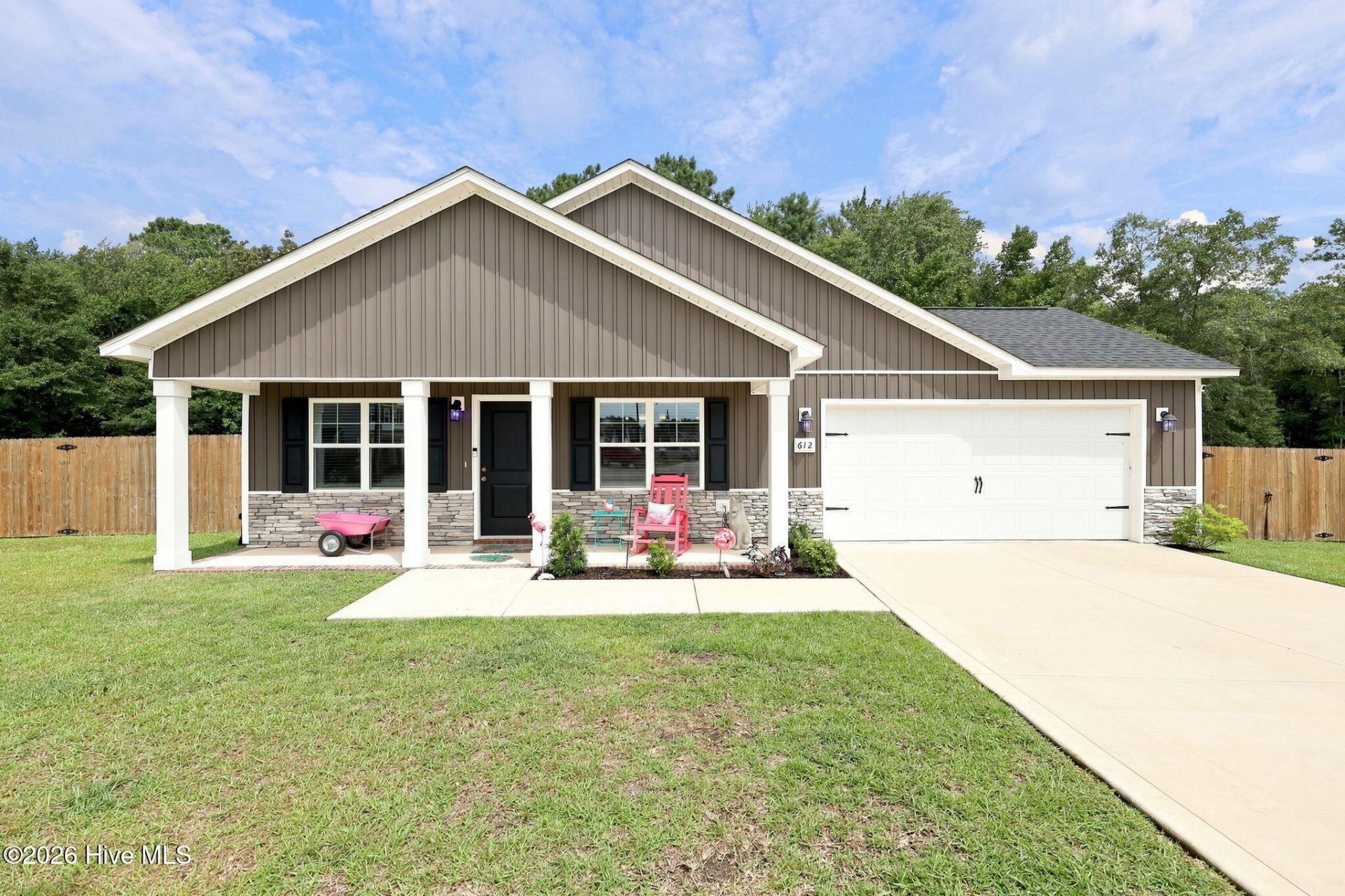612 Macy Place, Hubert, NC 28539 Main Photo
