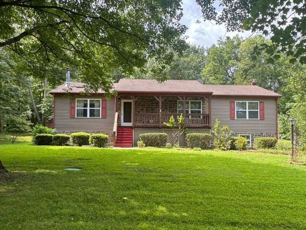 1465 WATER STREET, FAIRFIELD, PA 17320