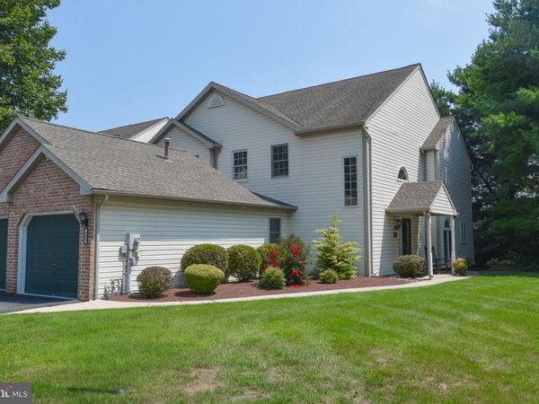 400 EPSILON DRIVE, WERNERSVILLE, PA 19565