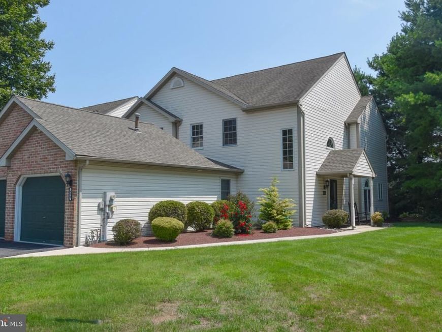 400 Epsilon Drive, Wernersville, PA 19565 Main Photo