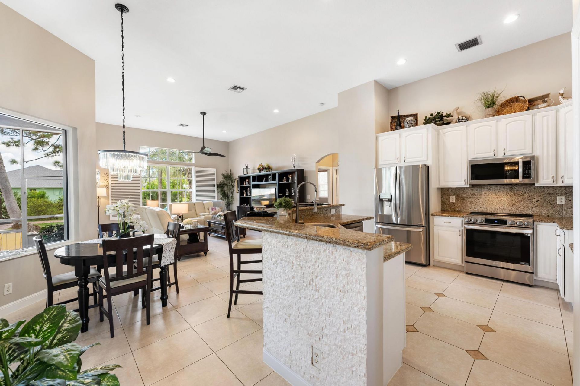 14042 88th Place N, Loxahatchee, FL 33470 Photo