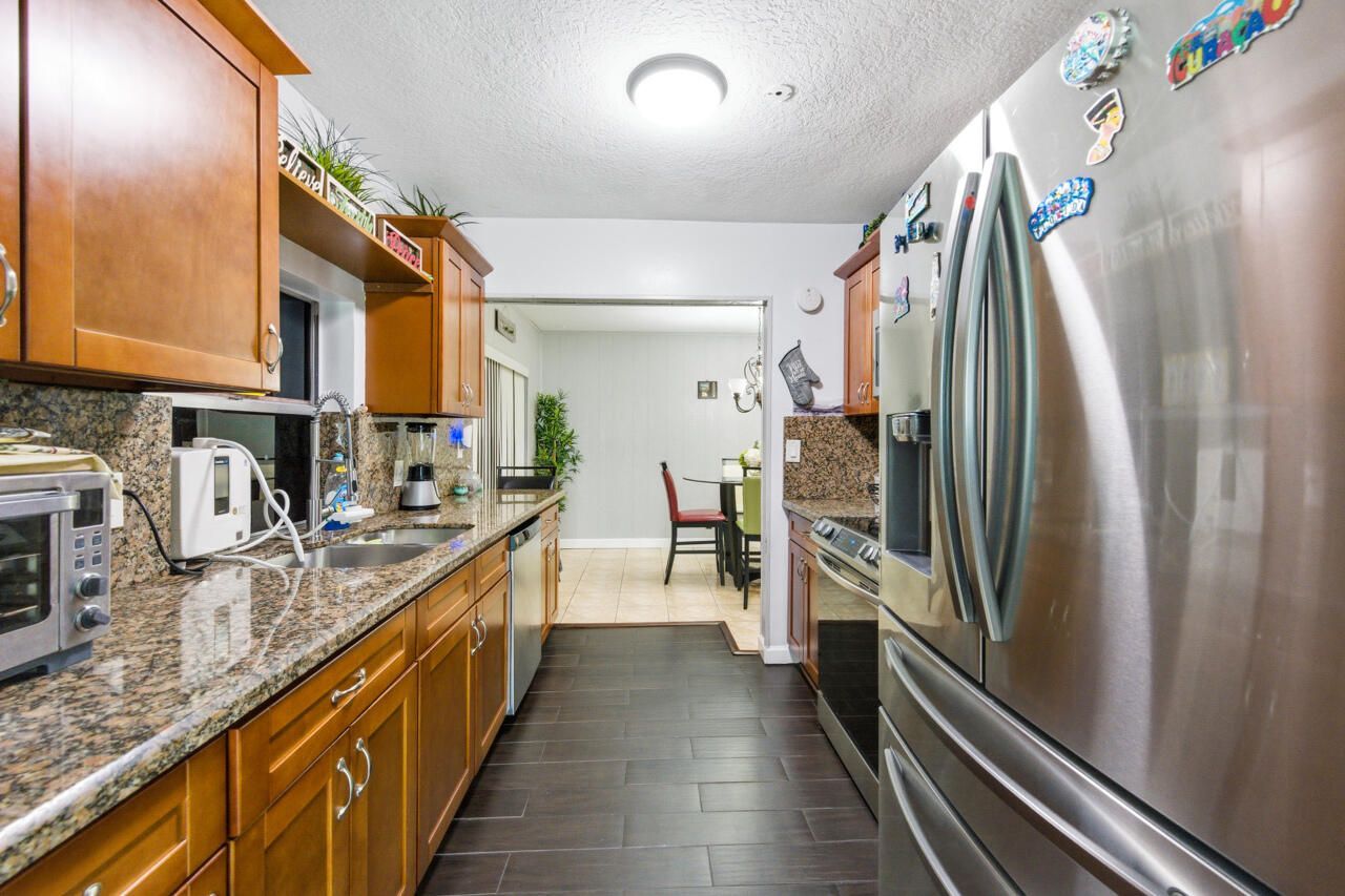 7809 NW 40th Street, Coral Springs, FL 33065 Photo
