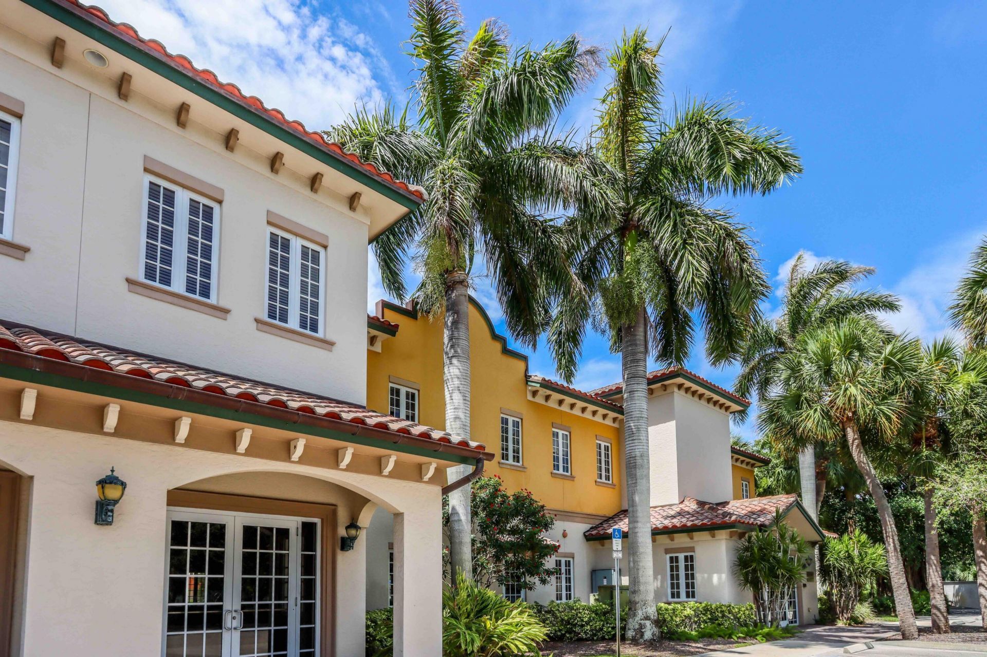 600 Citrus Avenue, Fort Pierce, FL 34950 Photo
